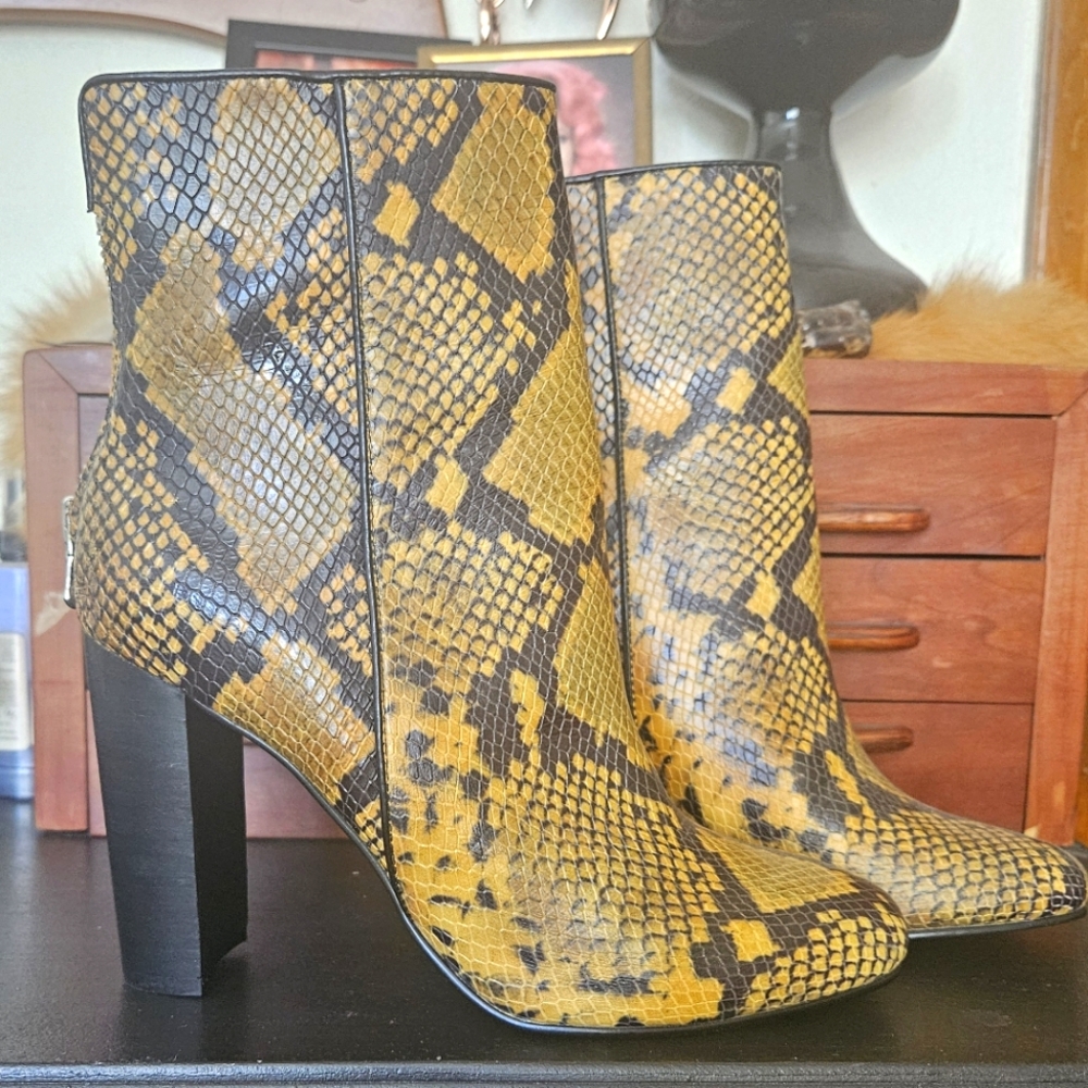 Aqua Soren Snake Print Booties